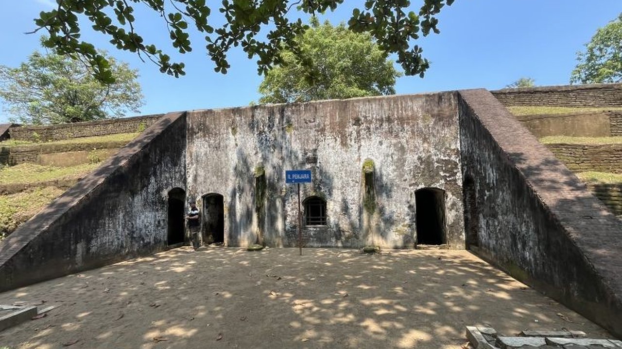 Benteng Pendem: Rahasia Sejarah di Bawah Tanah yang Menakjubkan